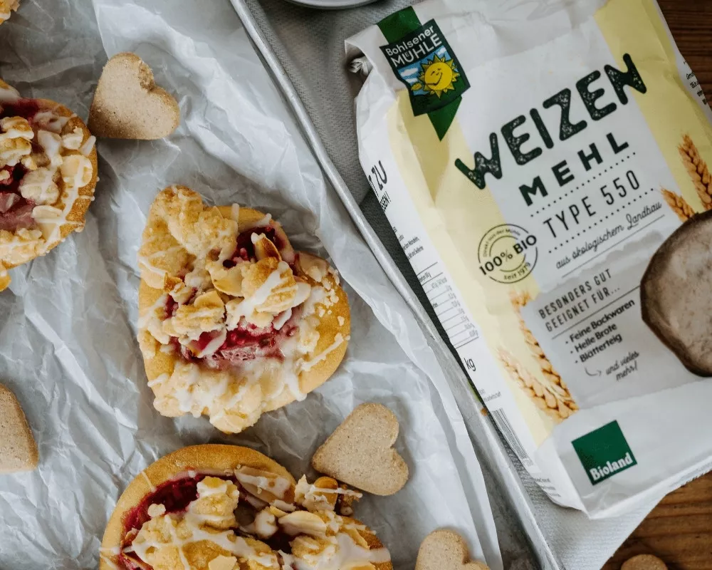 Rhabarber Streusel Herzen 