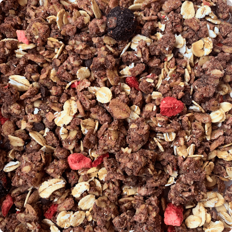 Bohlsener Mühle Crunchy Müsli mit Schokolade, Haferflocken und getrockneten Früchten.
