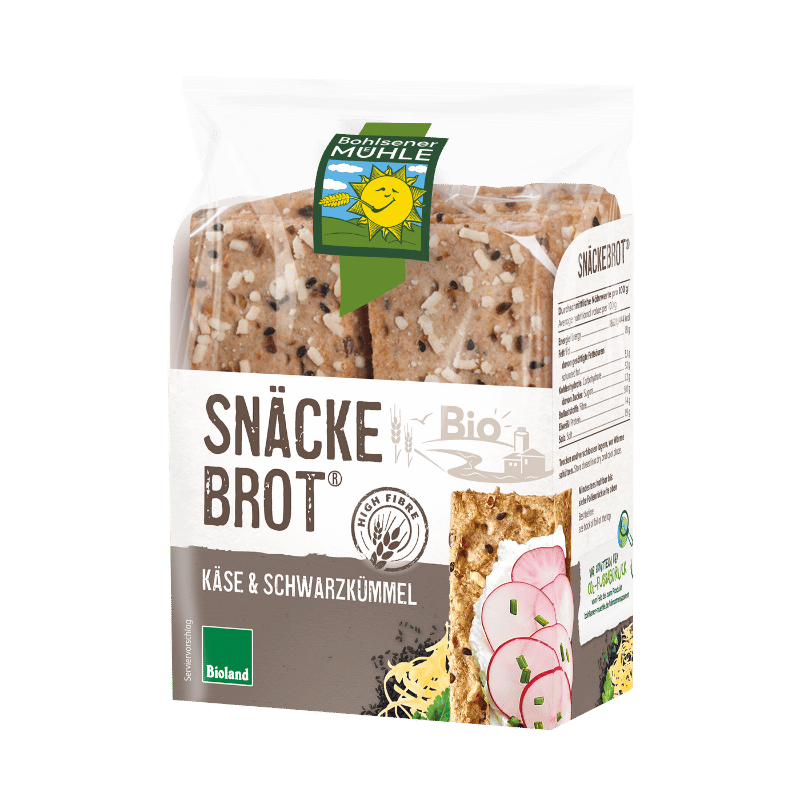 Bohlsener Mühle Snäcke Brot mit Käse und Schwarzkümmel in Verpackung.