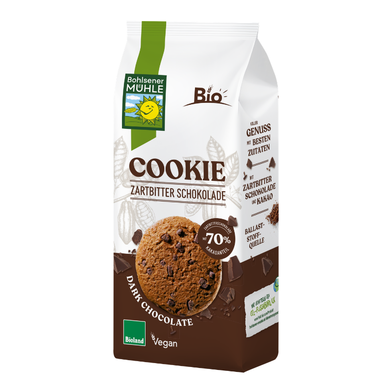 Eine Packung Bohlsener Mühle Cookie Zartbitter Schokolade mit einem abgebildeten Keks und Schokostückchen.