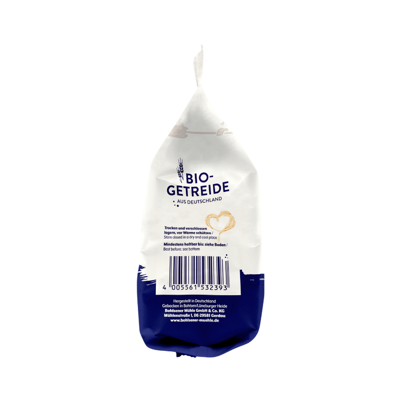 Rückseite der Bohlsener Mühle Bio-Getreide Packung mit Barcode, Lagerhinweisen und Herstellerinformationen auf weiß.