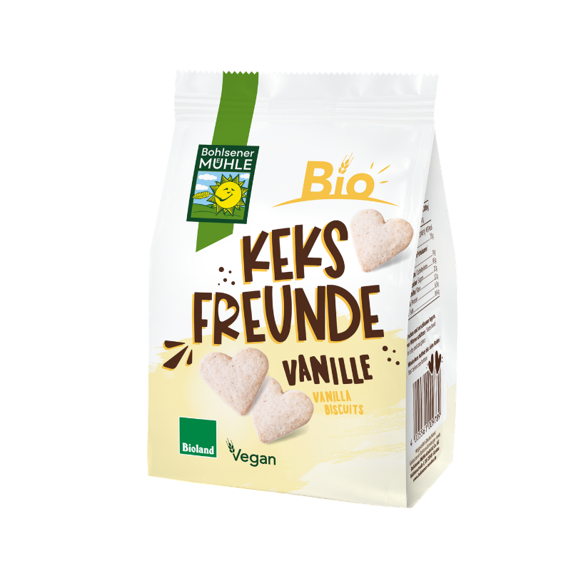 Eine Packung Keks Freunde Vanille von der Bohlsener Mühle mit herzförmigen Keksen auf der weißen Verpackung.