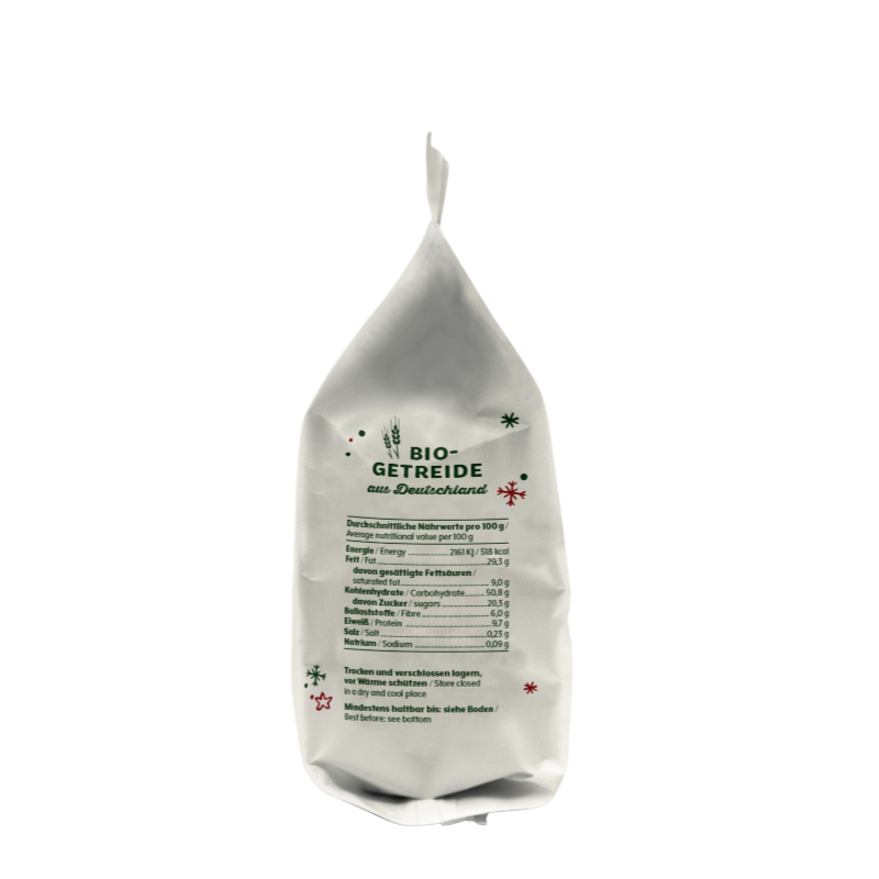 Rückseite der Bio-Getreide Packung von Bohlsener Mühle mit Nährwerttabelle und Hinweisen auf weißem Hintergrund.