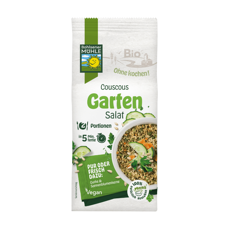 Bohlsener Mühle Couscous Garten Salat in einer Verpackung mit frischen Zutaten.